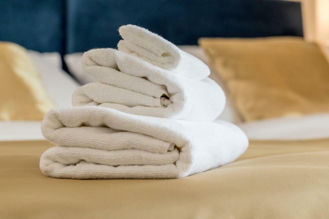 Apart Hotel Golden Apartments Košice Εξωτερικό φωτογραφία