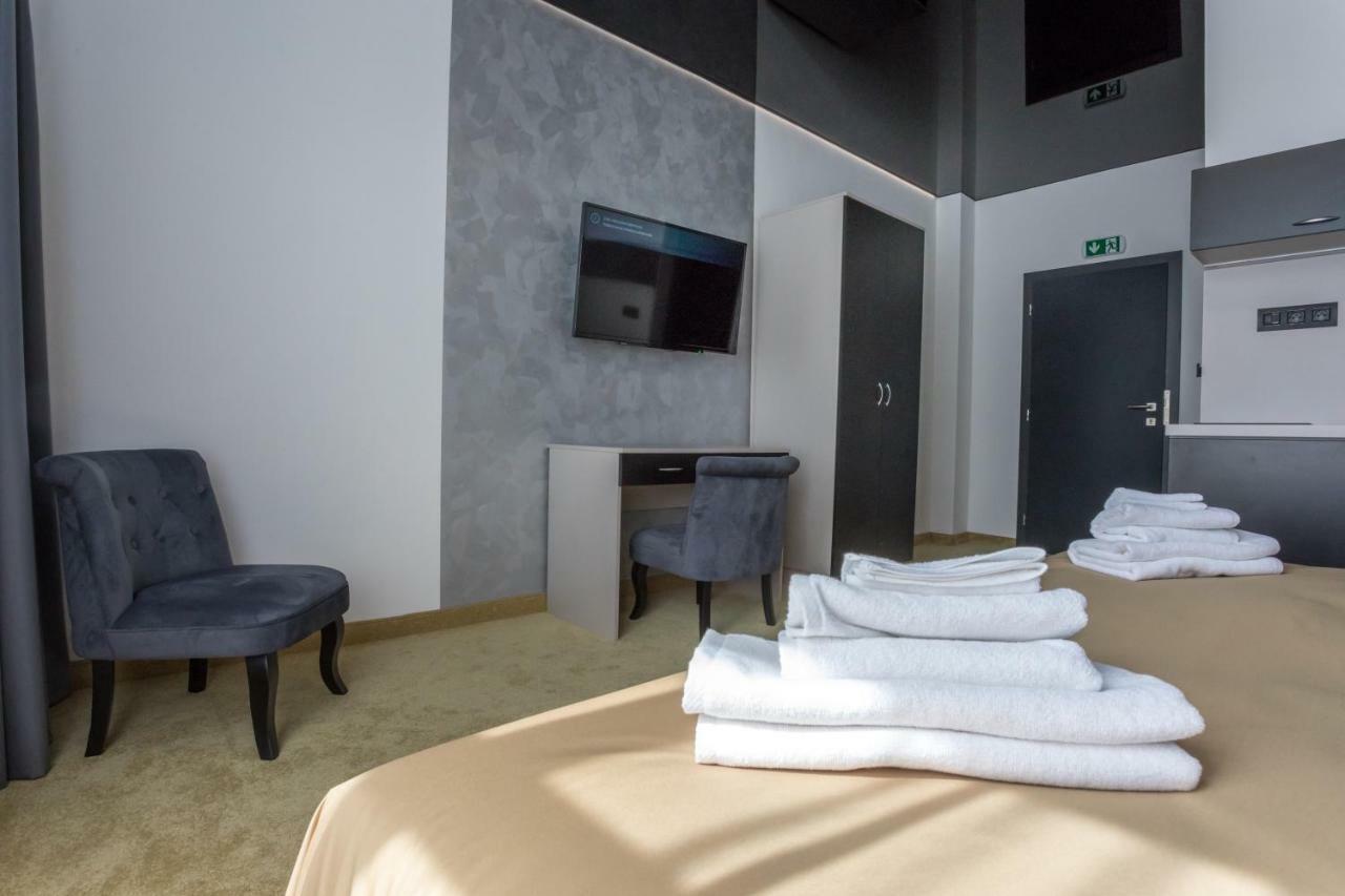 Apart Hotel Golden Apartments Košice Εξωτερικό φωτογραφία