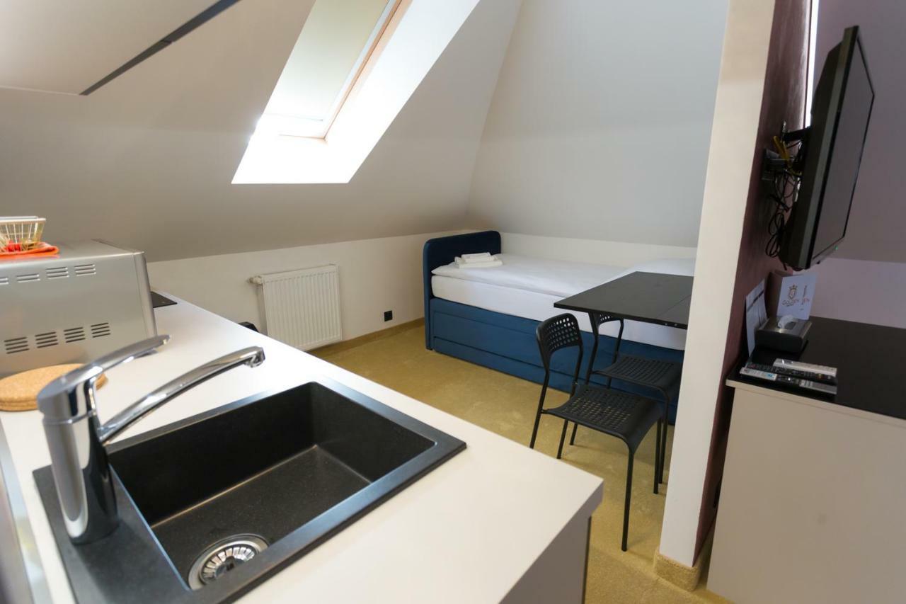 Apart Hotel Golden Apartments Košice Εξωτερικό φωτογραφία