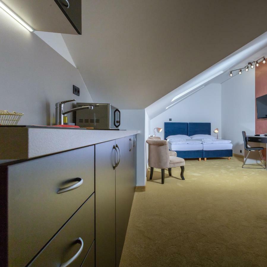 Apart Hotel Golden Apartments Košice Εξωτερικό φωτογραφία